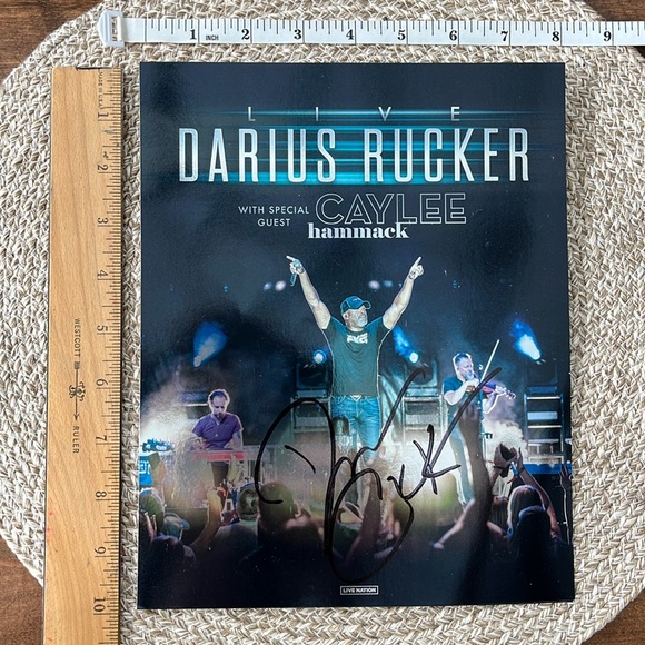 2 Autographed Darius Rucker Posters and VIP PASS - Picture 7 of 8